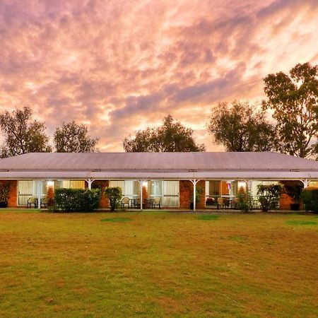 Chinchilla Great Western Motor Inn Exterior photo